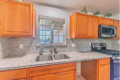 336 Rainier Dr, Salinas, CA 93906 - Photo 27