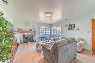 336 Rainier Dr, Salinas, CA 93906 - Photo 7