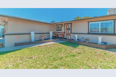 336 Rainier Dr, Salinas, CA 93906 - Photo 3