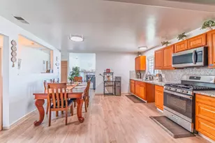 336 Rainier Dr, Salinas, CA 93906 - Photo 11