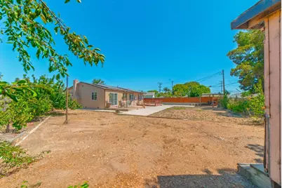 336 Rainier Dr, Salinas, CA 93906 - Photo 33