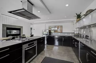 88 E San Fernando 905, San Jose, CA 95113 - Photo 35