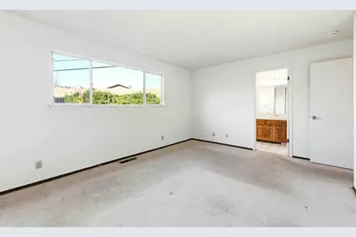 15255 Pratola Ct, Morgan Hill, CA 95037 - Photo 13