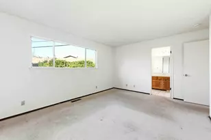 15255 Pratola Ct, Morgan Hill, CA 95037 - Photo 13