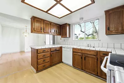 15255 Pratola Ct, Morgan Hill, CA 95037 - Photo 7