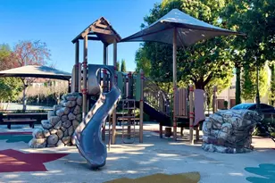 905 De Guigne Dr 2, Sunnyvale, CA 94085 - Photo 43