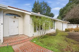 915 Berry Ave, Los Altos, CA 94024 - Photo 3