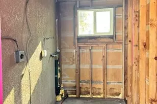 102 Oak St, Modesto, CA 95351 - Photo 9