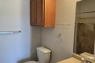 102 Oak St, Modesto, CA 95351 - Photo 19