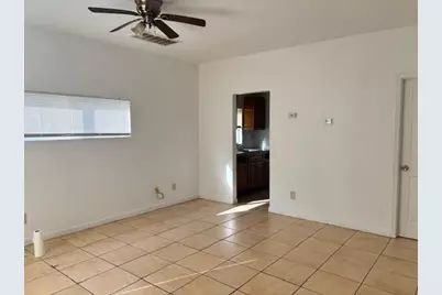 102 Oak St, Modesto, CA 95351 - Photo 7