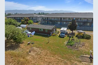 124 Gonda St, Royal Oaks, CA 95076 - Photo 7