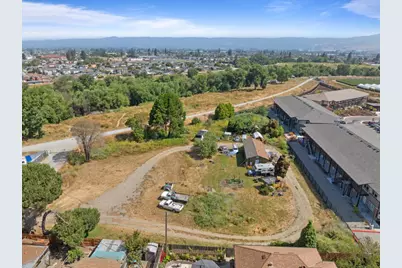 124 Gonda St, Royal Oaks, CA 95076 - Photo 3
