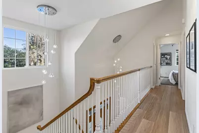 829 Moraga Dr, Mountain View, CA 94041 - Photo 13