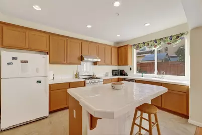 714 Arce St, Watsonville, CA 95076 - Photo 9