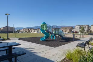 509 Davalos St, Soledad, CA 93960 - Photo 39