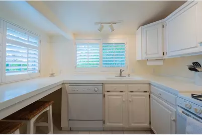 Sw Corner San Carlos &amp; 10th, Carmel, CA 93921 - Photo 13