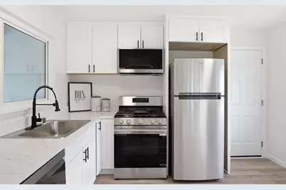 150 Kit Carson Ct, Santa Clara, CA 95050 - Photo 9