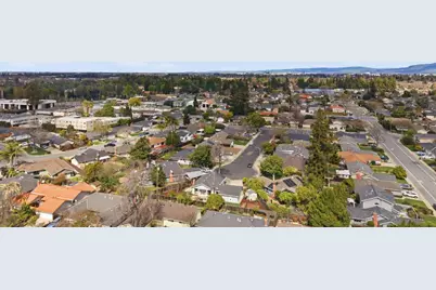 150 Kit Carson Ct, Santa Clara, CA 95050 - Photo 31