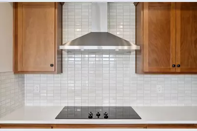 817 Wisteria Ct, San Jose, CA 95117 - Photo 11