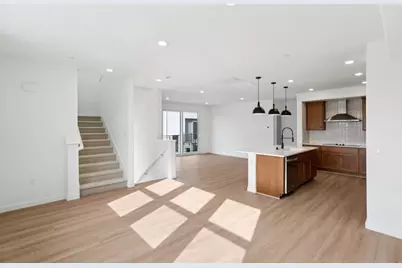 817 Wisteria Ct, San Jose, CA 95117 - Photo 13