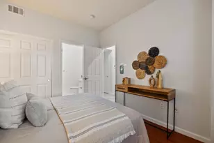 681 Pinnacles Terrace, Sunnyvale, CA 94085 - Photo 9