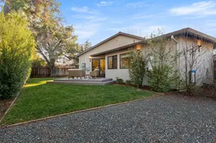 1677 Middleton Ave, Los Altos, CA 94024 - Photo 37