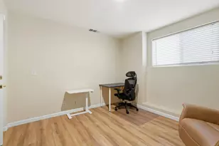 1622 Salamoni Ct, San Jose, CA 95133 - Photo 31