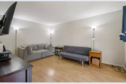 146 Damsen Dr, San Jose, CA 95116 - Photo 5