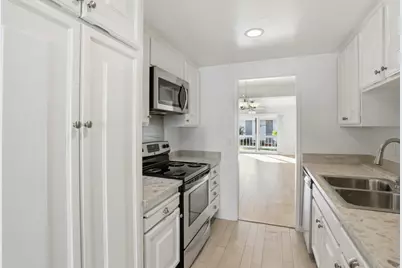 5427 Cribari Ct, San Jose, CA 95135 - Photo 5