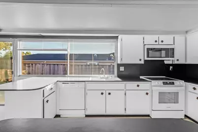 15175 Oak Hills Dr, Salinas, CA 93907 - Photo 31