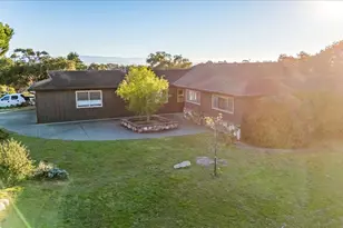 15175 Oak Hills Dr, Salinas, CA 93907 - Photo 11