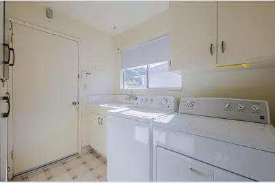 1180 San Marcos Dr, Salinas, CA 93901 - Photo 33