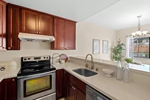 1392 Meadow Ridge Cir, San Jose, CA 95131 - Photo 13