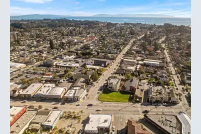 1024 Soquel Ave, Santa Cruz, CA 95062 - Photo 11