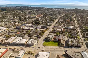 1024 Soquel Ave, Santa Cruz, CA 95062 - Photo 11