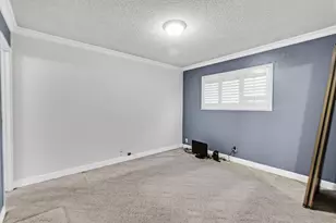 458 Southside Dr, San Jose, CA 95111 - Photo 23