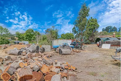 10050 Reese Cir, Salinas, CA 93907 - Photo 13