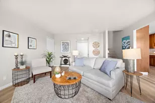 253 Green Meadow Dr C, Watsonville, CA 95076 - Photo 5