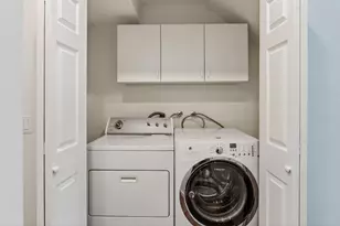 2272 Towne Cir, Mountain View, CA 94040 - Photo 5