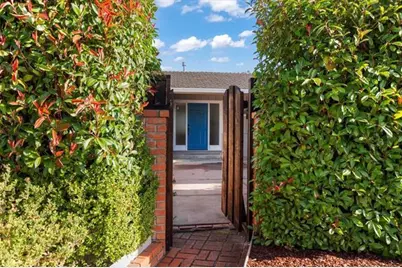 1575 Parrott Dr, San Mateo, CA 94402 - Photo 15