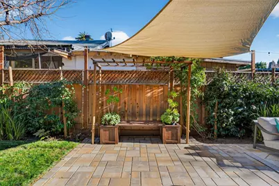 217 Heartwood Ln, Mountain View, CA 94041 - Photo 37