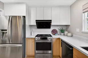 217 Heartwood Ln, Mountain View, CA 94041 - Photo 19