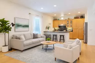 3350 Ariel Joshua Ct, San Jose, CA 95135 - Photo 5