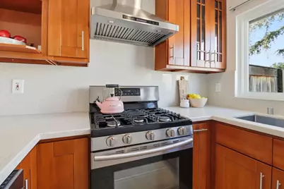 3060 Ironside Ct, San Jose, CA 95132 - Photo 9