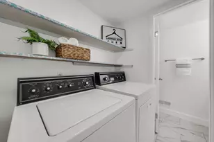 2363 Shelley Ave, San Jose, CA 95124 - Photo 43