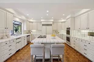 1080 Macadamia Dr, Hillsborough, CA 94010 - Photo 31