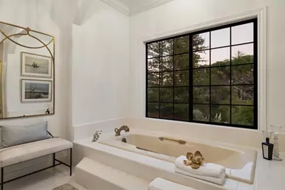 1080 Macadamia Dr, Hillsborough, CA 94010 - Photo 81