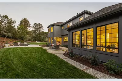 1080 Macadamia Dr, Hillsborough, CA 94010 - Photo 141