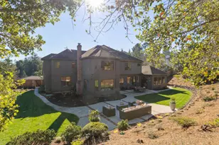 1080 Macadamia Dr, Hillsborough, CA 94010 - Photo 117