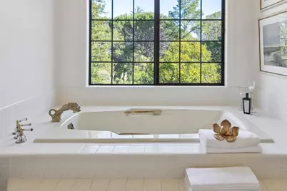 1080 Macadamia Dr, Hillsborough, CA 94010 - Photo 83